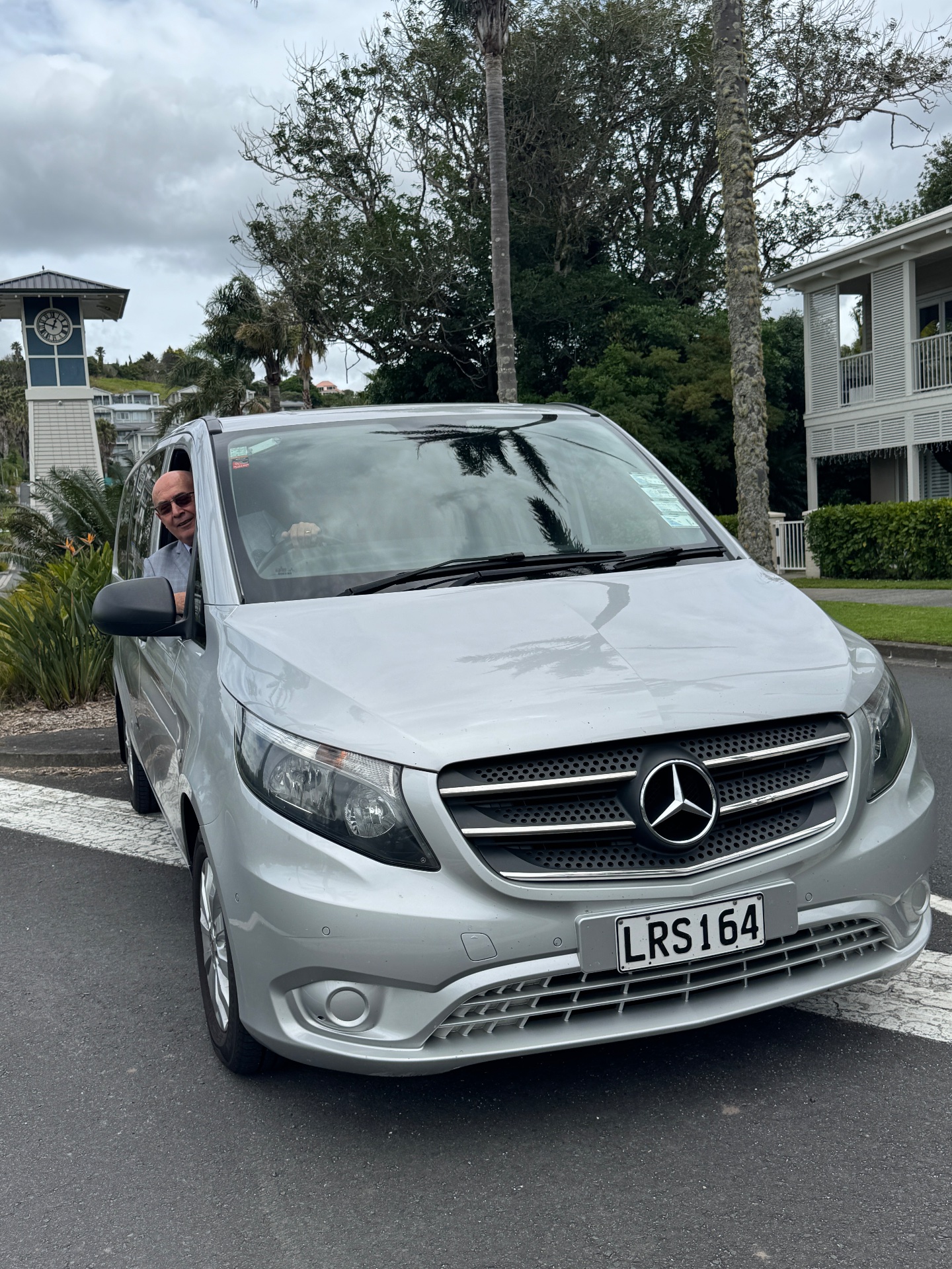 Auckland Airport Shuttle cover