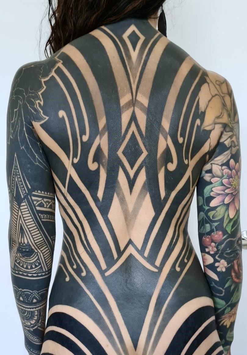 Visual Intelligence Tattoo & Art Studio
