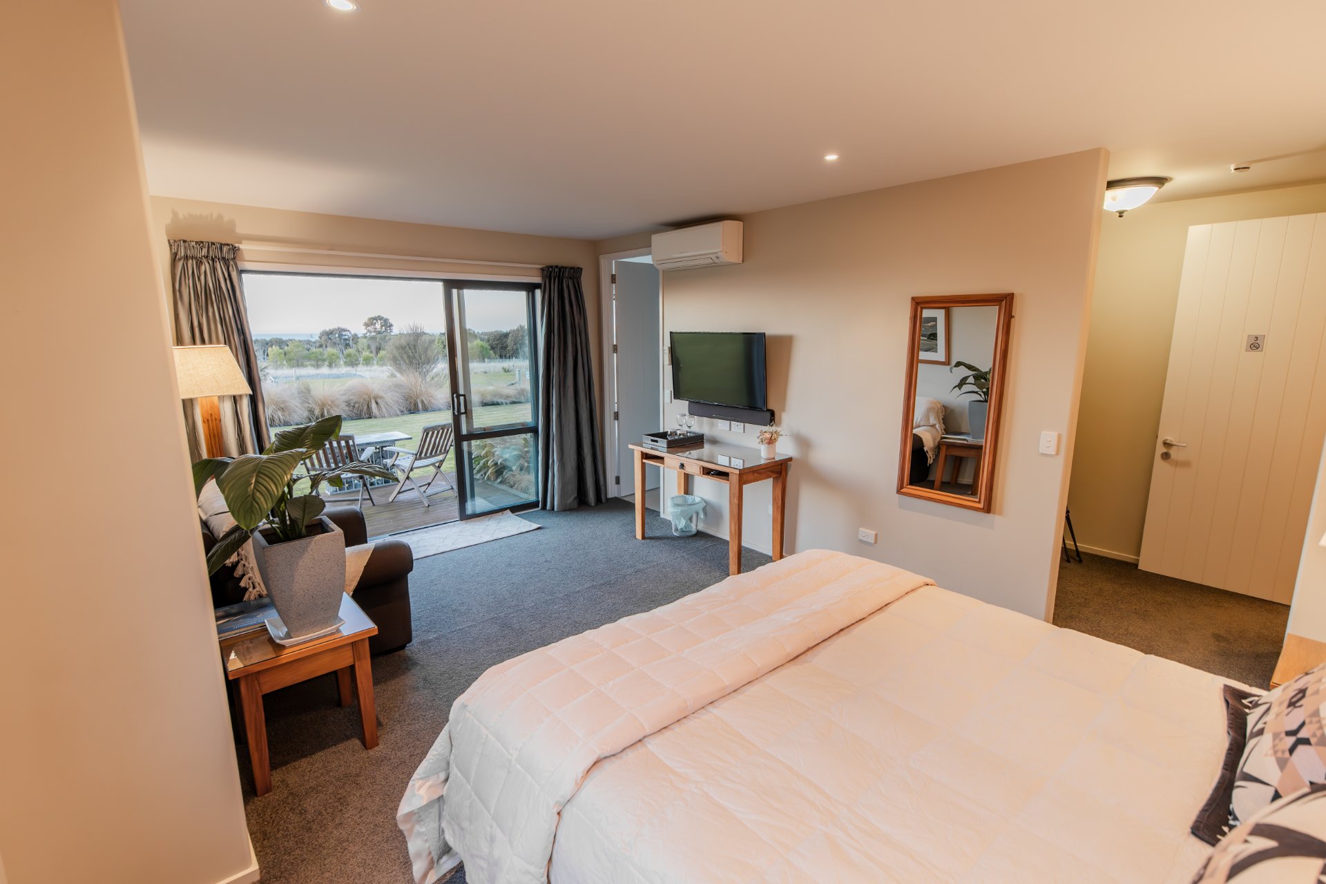 Manakau Lodge