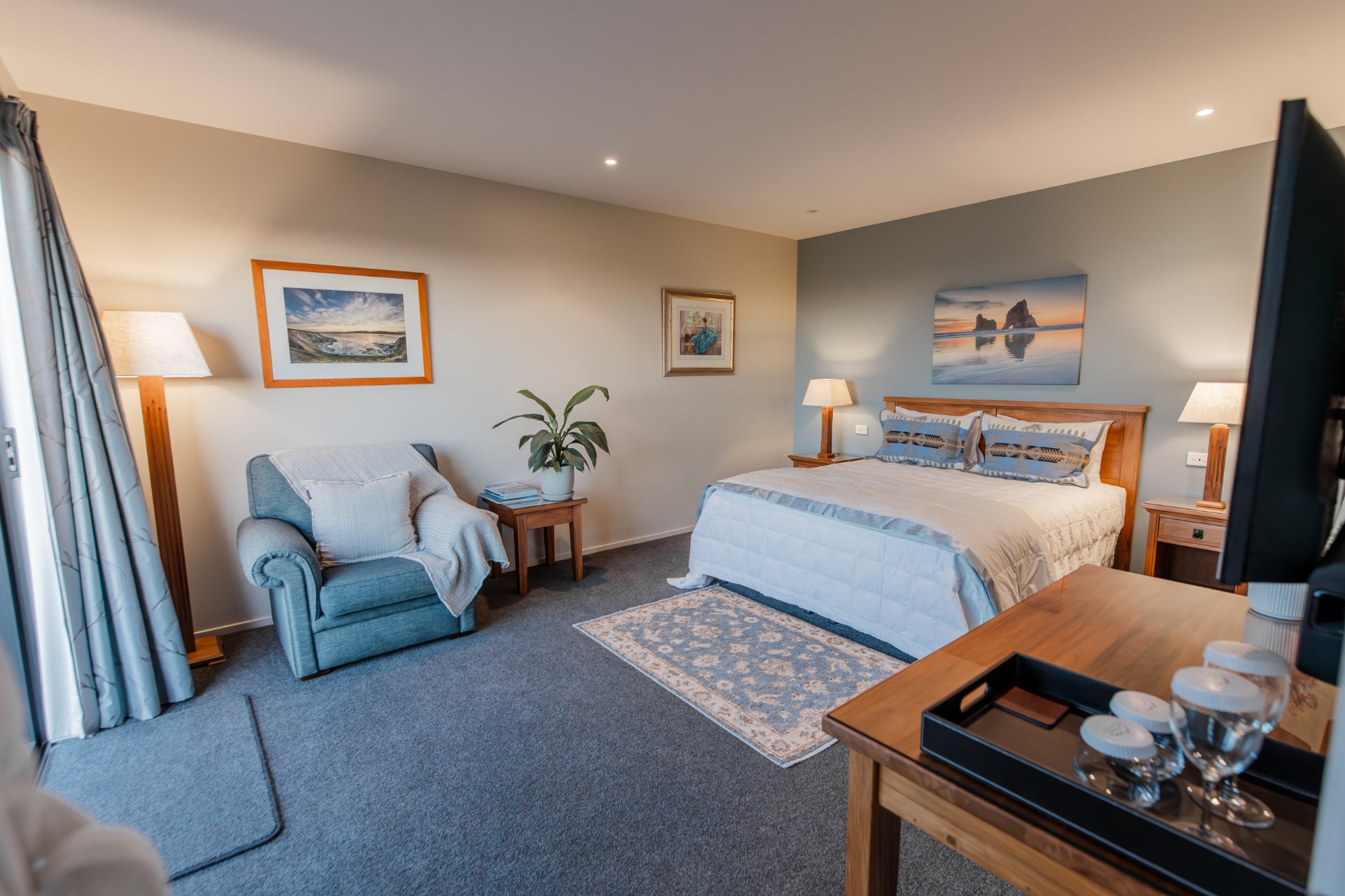 Manakau Lodge
